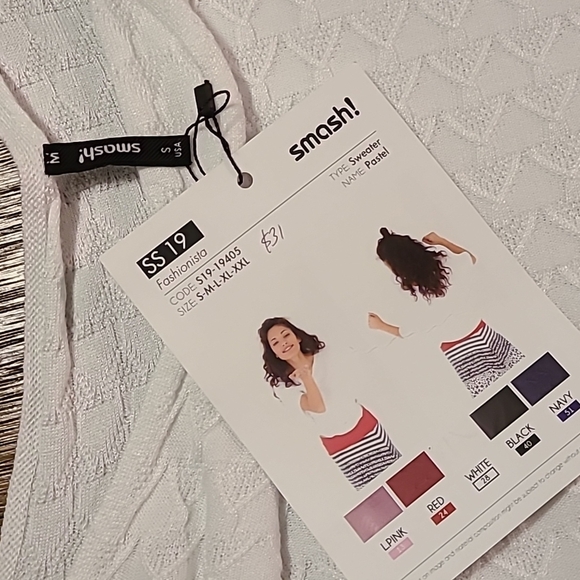 Smash! NWT White Lightweight Sweater - Small - Picture 9 of 10